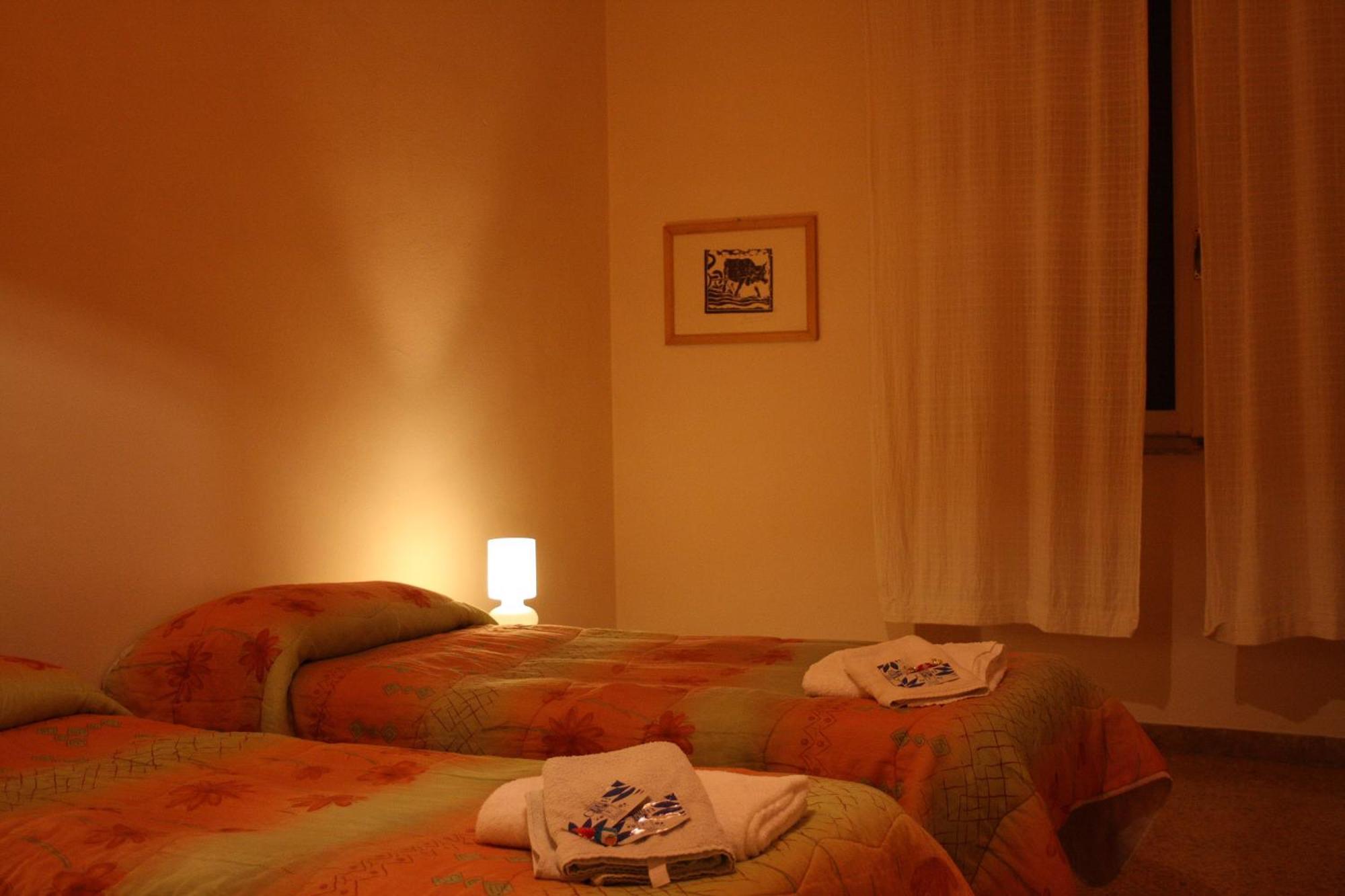 A Due Passi Dal Treno Apartment Pisa Ngoại thất bức ảnh