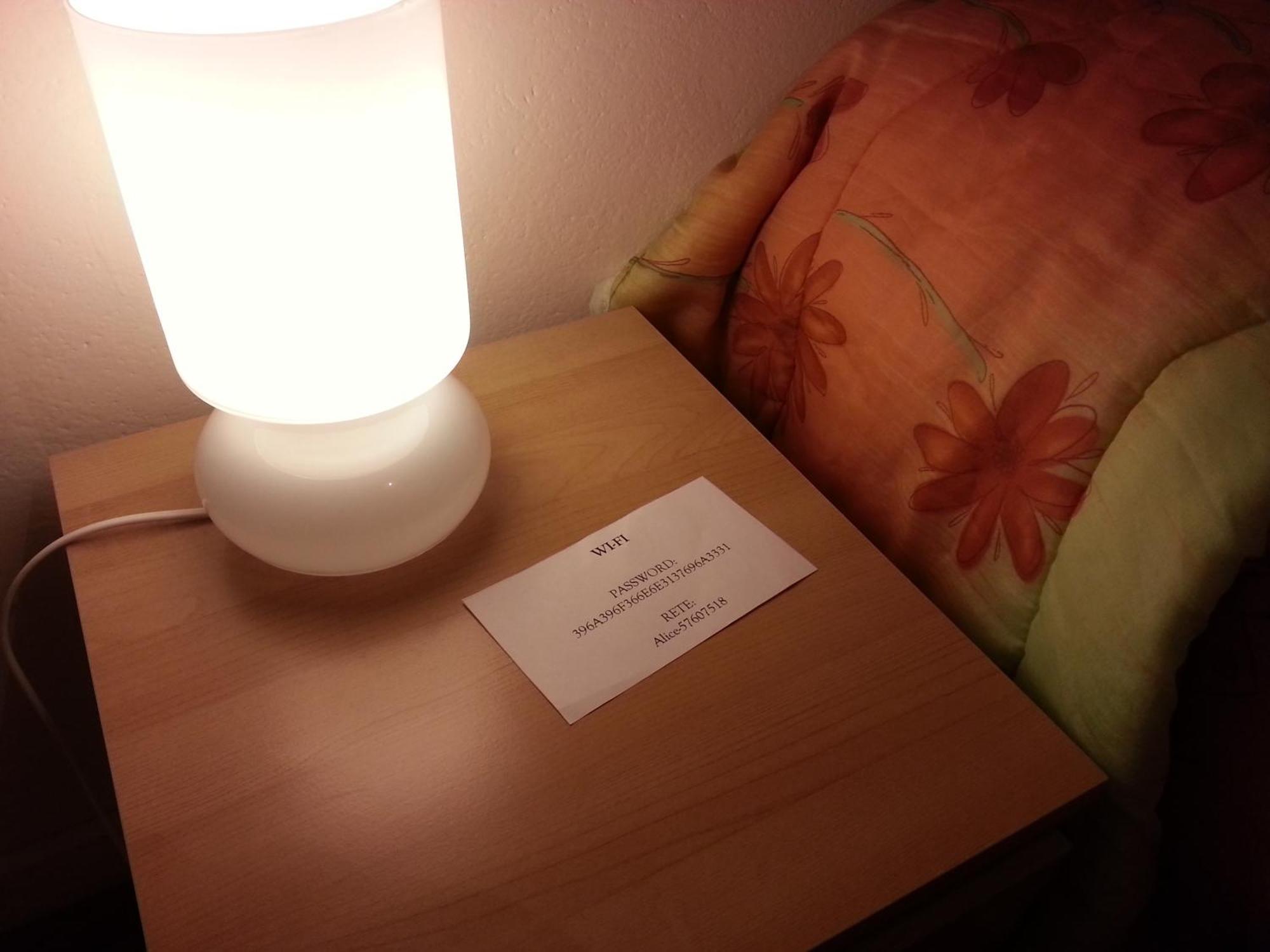 A Due Passi Dal Treno Apartment Pisa Ngoại thất bức ảnh
