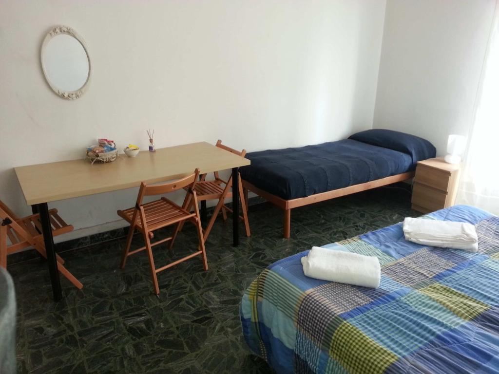 A Due Passi Dal Treno Apartment Pisa Phòng bức ảnh